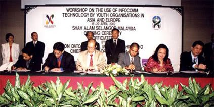 Me (3rd from right) at the MOU signing ceremony